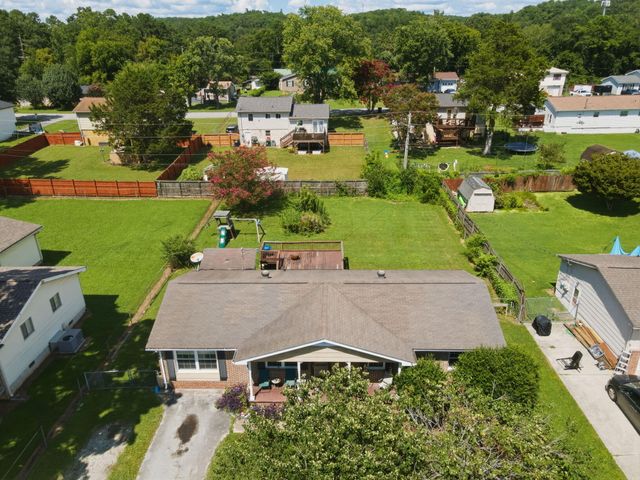 1835 S Prairie Circle, Hixson, TN 37343