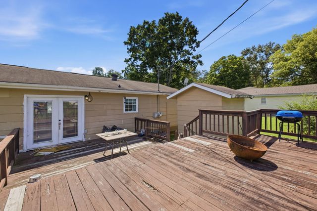 1835 S Prairie Circle, Hixson, TN 37343