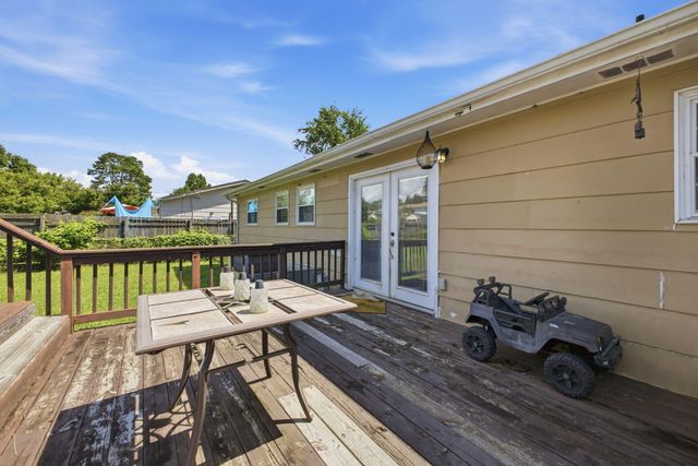 1835 S Prairie Circle, Hixson, TN 37343