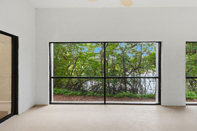 500 OCEAN TRAIL Way 111, Jupiter, FL 33477