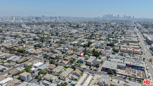 1726 6th Avenue, Los Angeles, CA 90019