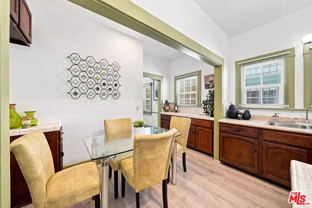 1726 6th Avenue, Los Angeles, CA 90019