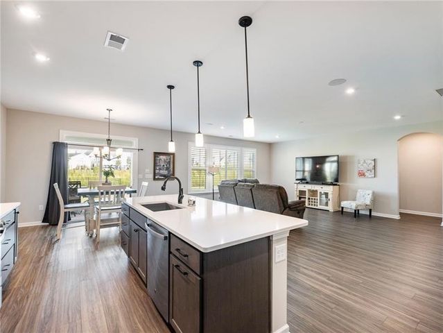 627 Michigan Circle, Hoschton, GA 30548