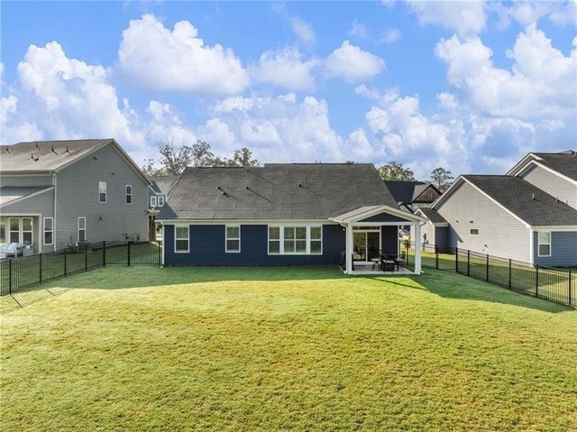 627 Michigan Circle, Hoschton, GA 30548