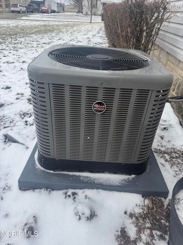 1401 Logan Avenue, Findlay, OH 45840