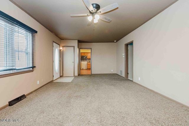 1401 Logan Avenue, Findlay, OH 45840