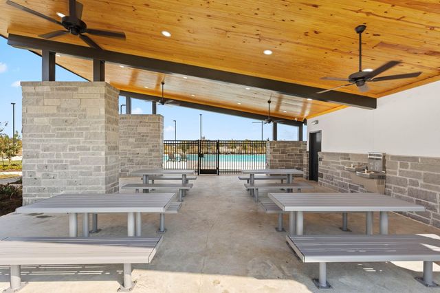 118 Rustic Creek Court, Dayton, TX 77535