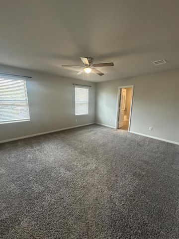 2146 10th, Hempstead, TX 77445