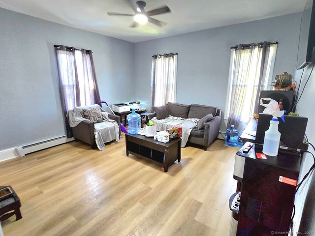 11 Dwight Court, New Britain, CT 06051