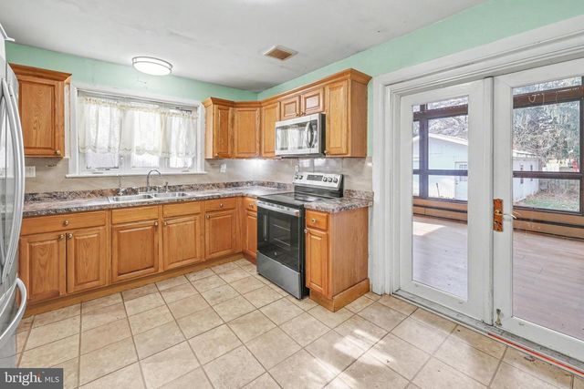 3610 GREEN ST, Harrisburg, PA 17110