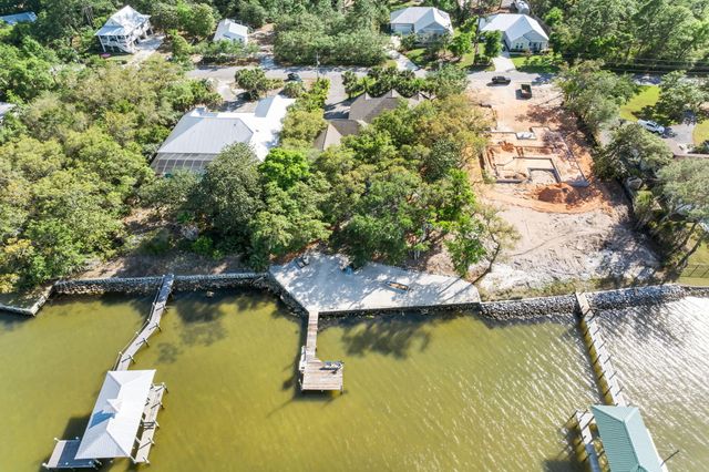 1551 E Nursery Road, Santa Rosa Beach, FL 32459