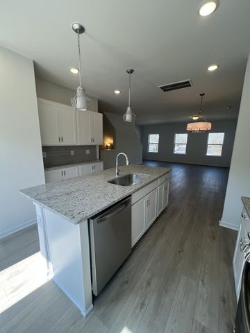 124 Rosebush Lane, Lebanon, TN 37087