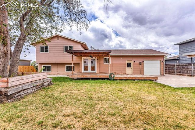 58 Briarwood Circle, Pueblo, CO 81005