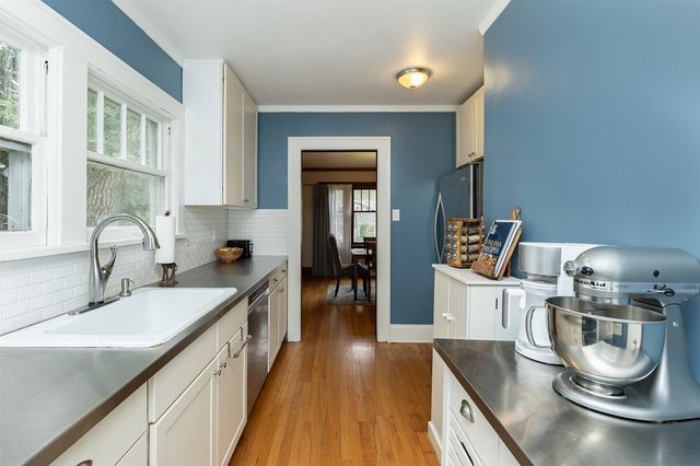 708 34th Street, Des Moines, IA 50312