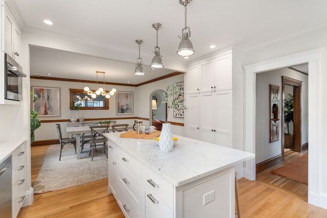 33 Longfellow Road, Melrose, MA 02176
