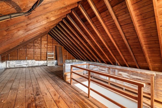 33 Longfellow Road, Melrose, MA 02176