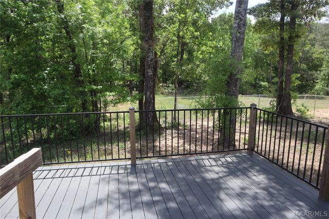 215 Indian Lane, Tallassee, AL 36078