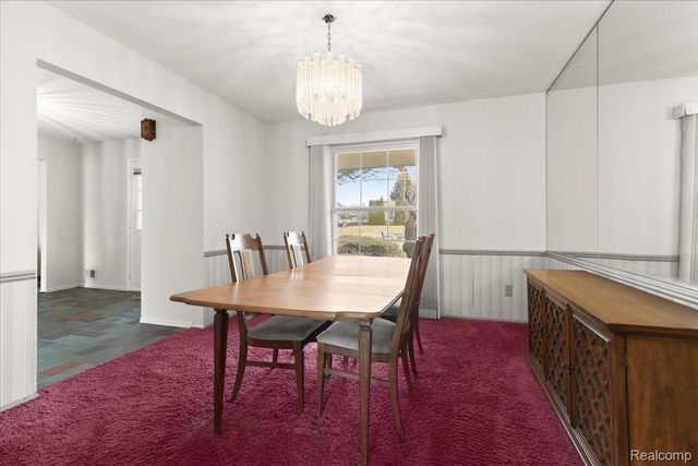 5634 Stratford Drive, West Bloomfield Charter Township, MI 48322