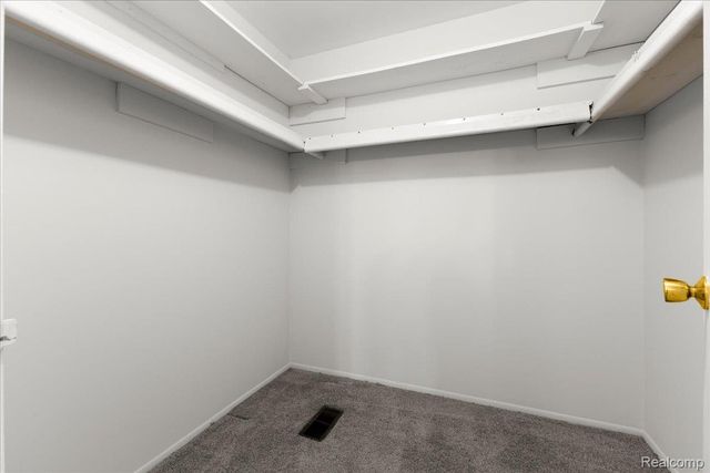 5634 Stratford Drive, West Bloomfield Charter Township, MI 48322