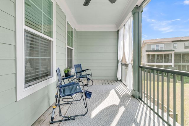 124 Slipper Shell Court, Mount Pleasant, SC 29464