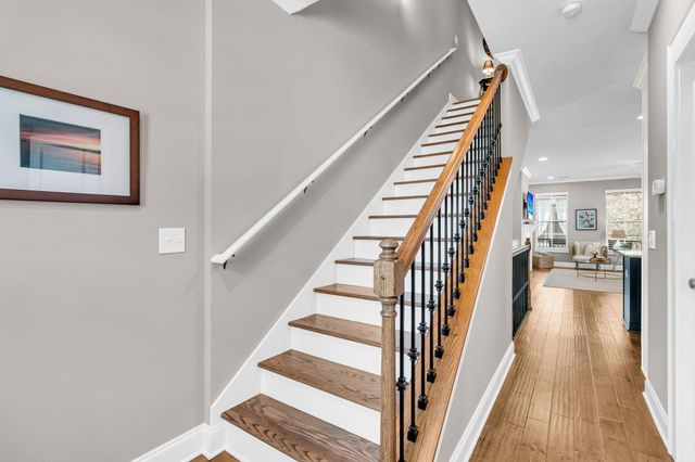 124 Slipper Shell Court, Mount Pleasant, SC 29464