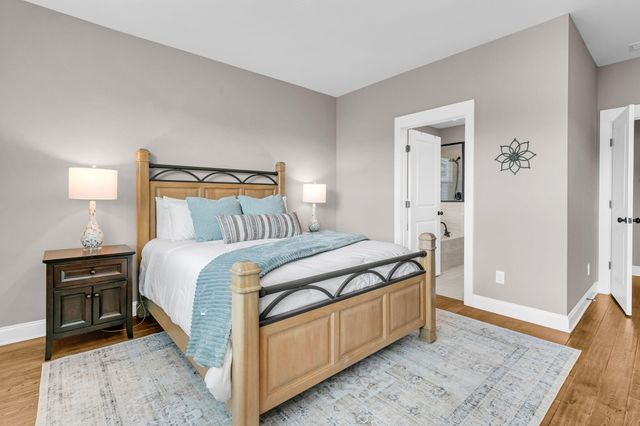 124 Slipper Shell Court, Mount Pleasant, SC 29464