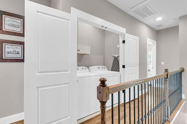 124 Slipper Shell Court, Mount Pleasant, SC 29464