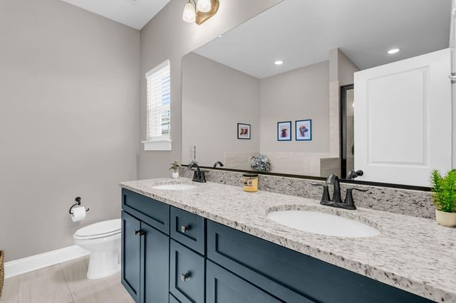 124 Slipper Shell Court, Mount Pleasant, SC 29464