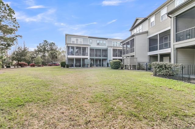 124 Slipper Shell Court, Mount Pleasant, SC 29464