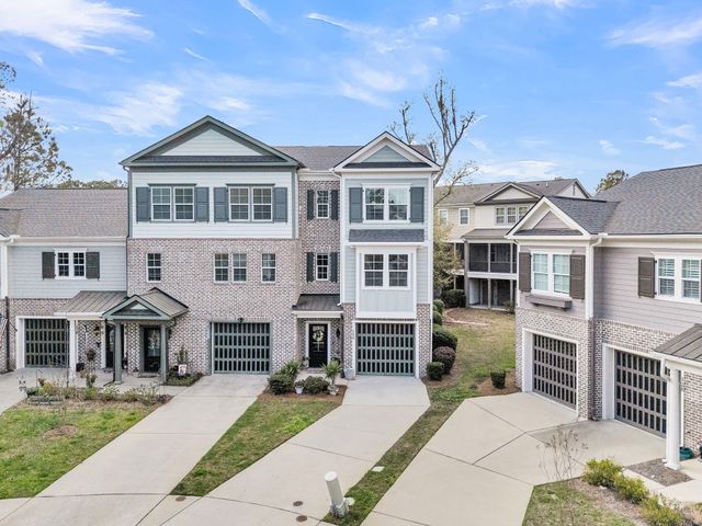 124 Slipper Shell Court, Mount Pleasant, SC 29464