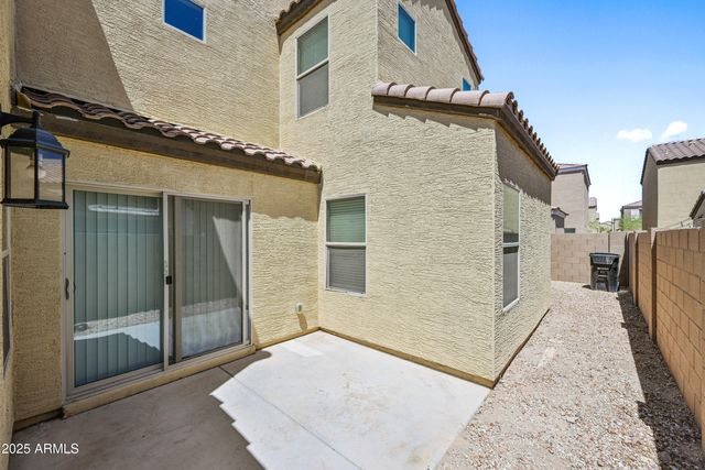 8047 W Albeniz Place, Phoenix, AZ 85043