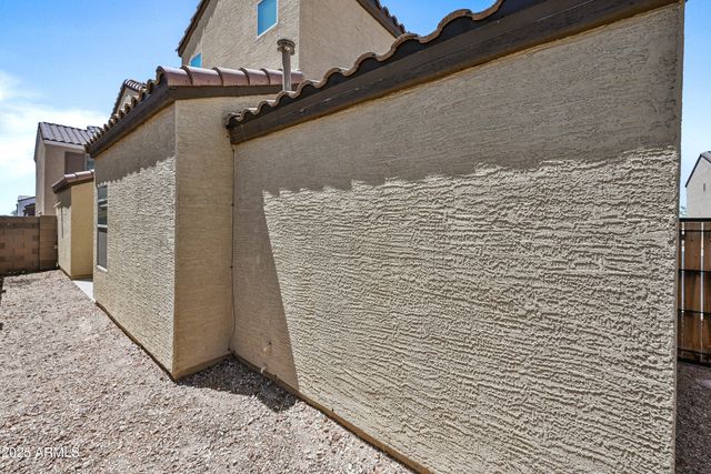 8047 W Albeniz Place, Phoenix, AZ 85043