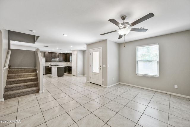 8047 W Albeniz Place, Phoenix, AZ 85043