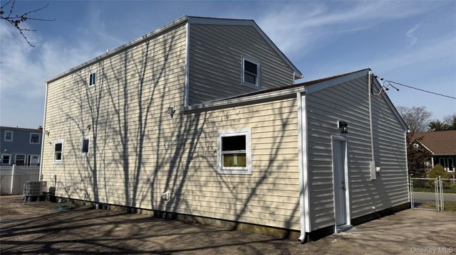 211 4th Avenue, West Babylon, NY 11704