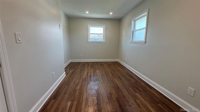 211 4th Avenue, West Babylon, NY 11704
