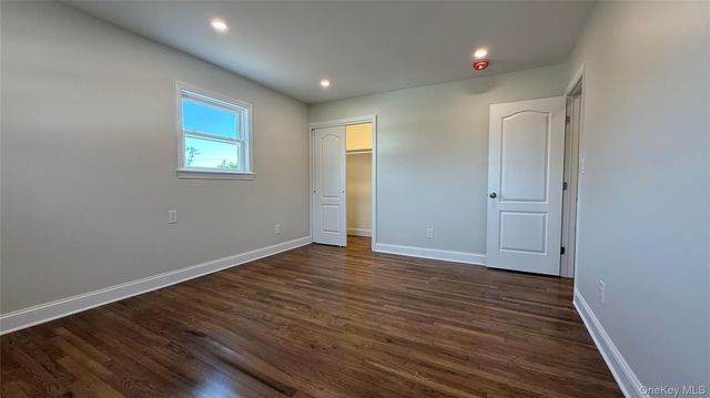211 4th Avenue, West Babylon, NY 11704