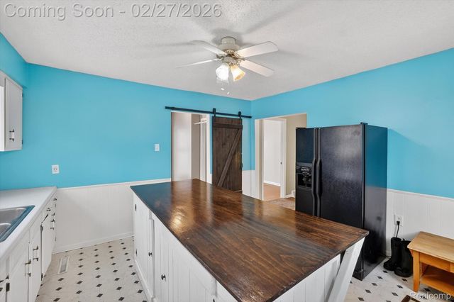 5227 Dania Street, Flint Charter Township, MI 48532