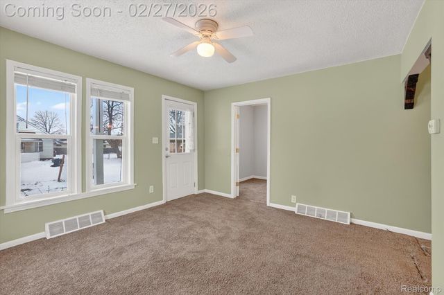 5227 Dania Street, Flint Charter Township, MI 48532