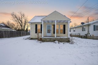 5227 Dania Street, Flint Charter Township, MI 48532