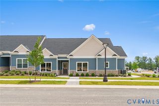 6718 Mayland Ridge Ln, Moseley, VA 23120
