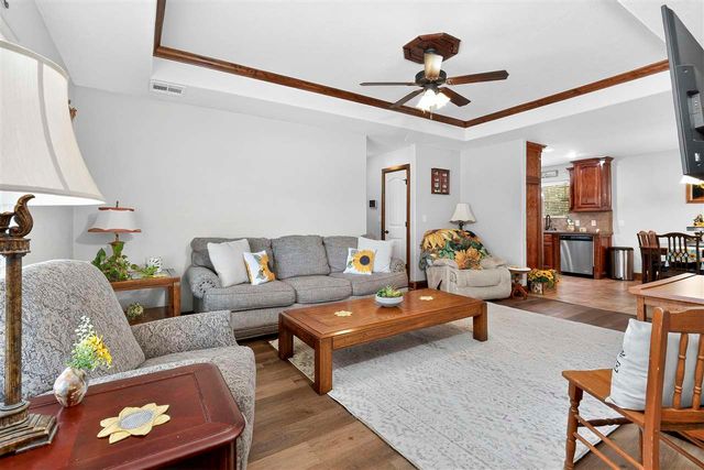 718 5th St, Elgin, OK 73538