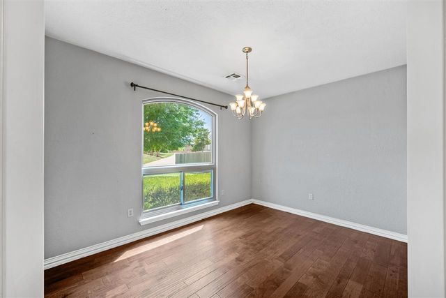 817 Hummingbird Dr, Cache, OK 73527