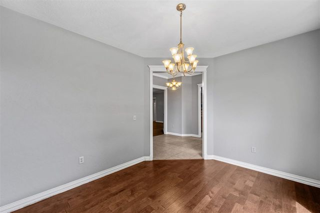 817 Hummingbird Dr, Cache, OK 73527