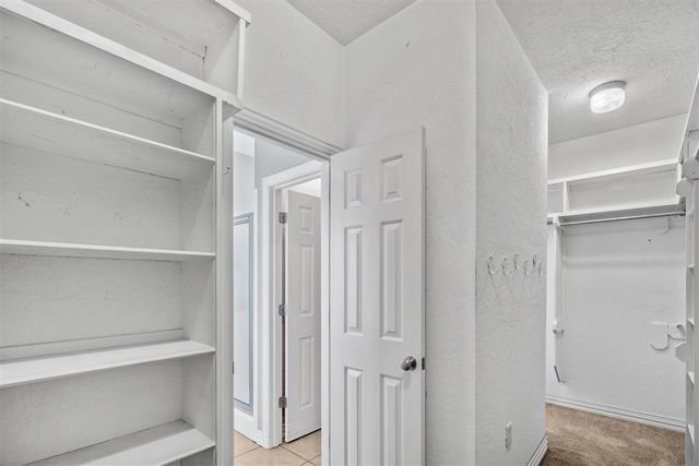 817 Hummingbird Dr, Cache, OK 73527