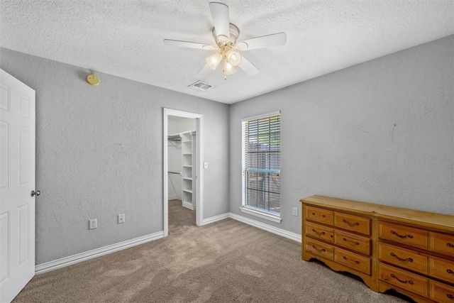 817 Hummingbird Dr, Cache, OK 73527