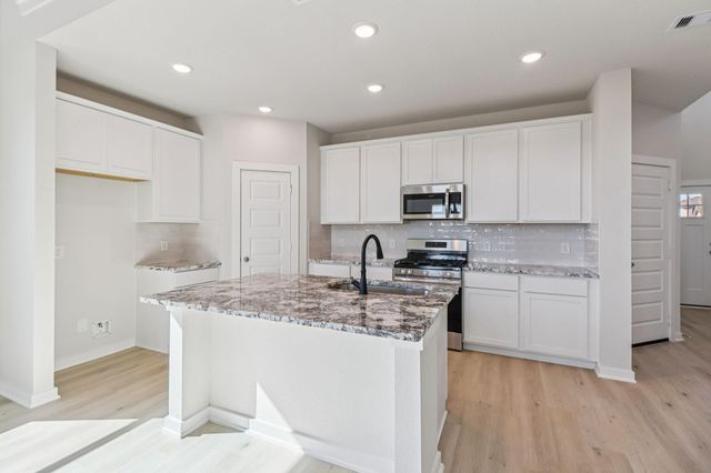 530 Tejas Village Parkway, Beasley, TX 77417