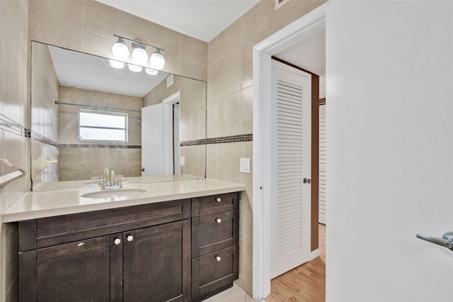 7580 SW 82nd Street, Miami, FL 33143