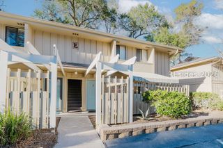 6 Woodward Ave Apt E2, Hilton Head Island, SC 29928