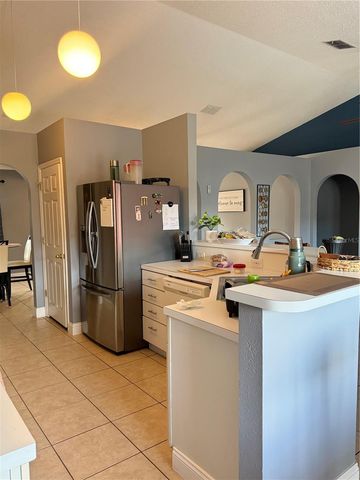 407 BLACKBIRD WAY, Kissimmee, FL 34759