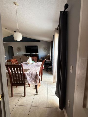 407 BLACKBIRD WAY, Kissimmee, FL 34759